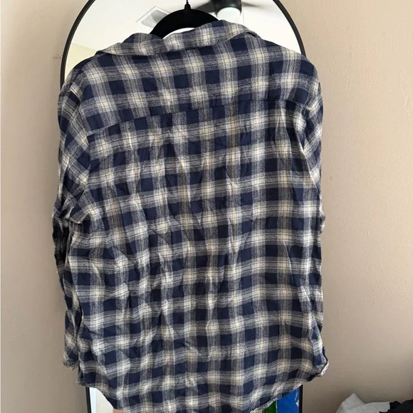 Madewell Navy and Cream Plaid Flannel - Picture 5 of 5